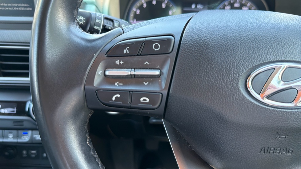 Hyundai KONA 1.0T GDi Blue Drive Premium 5dr Petrol Hatchback - Image 37