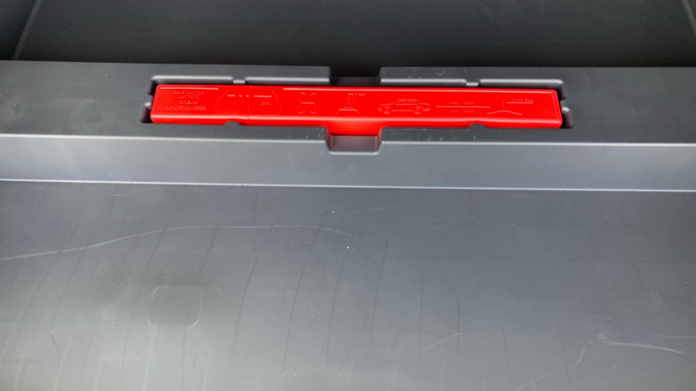MG HS 1.5 T-GDI Exclusive 5dr Petrol Hatchback - Image 39