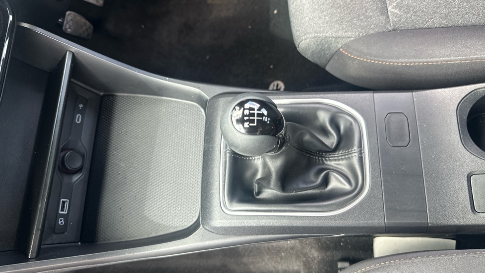 MG MG3 1.5 SE 5dr Petrol Hatchback - Image 13
