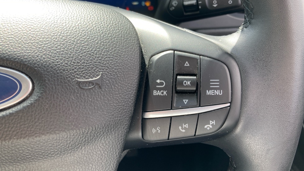 Ford Kuga 1.5 EcoBoost 150 Titanium Edition 5dr Petrol Estate - Image 22