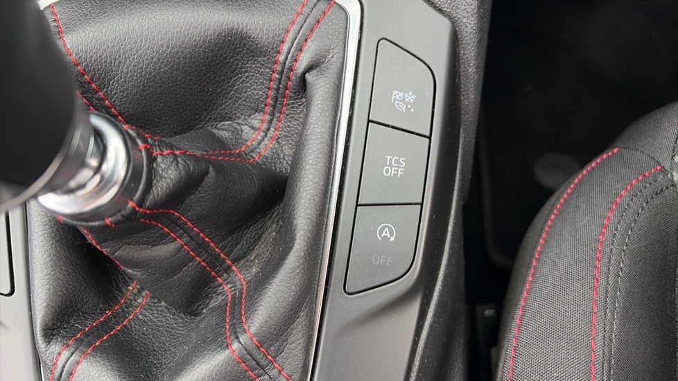Ford Focus 1.0 EcoBoost 125 ST-Line 5dr Petrol Hatchback - Image 27