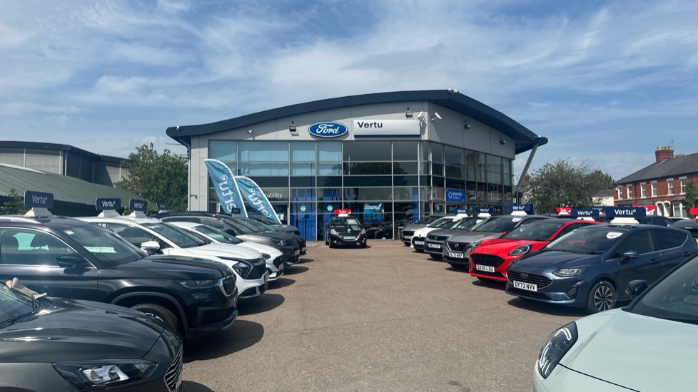 Ford Puma ST 1.0 EcoBoost Hybrid mHEV 170 ST 5dr DCT Petrol Hatchback - Image 45