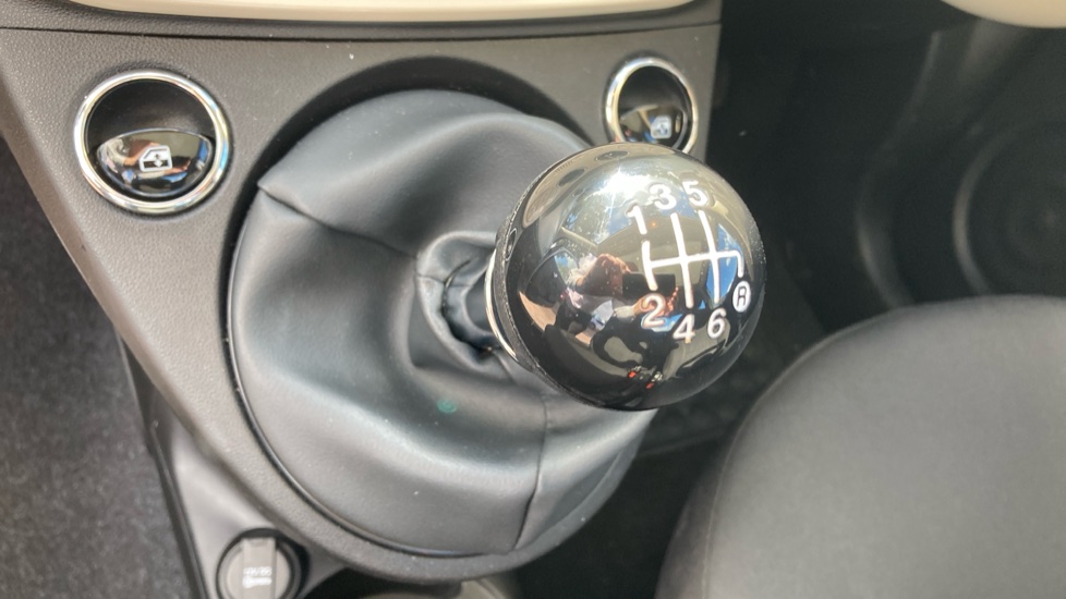 Fiat 500 1.0 Mild Hybrid Top 3dr Petrol Hatchback - Image 13