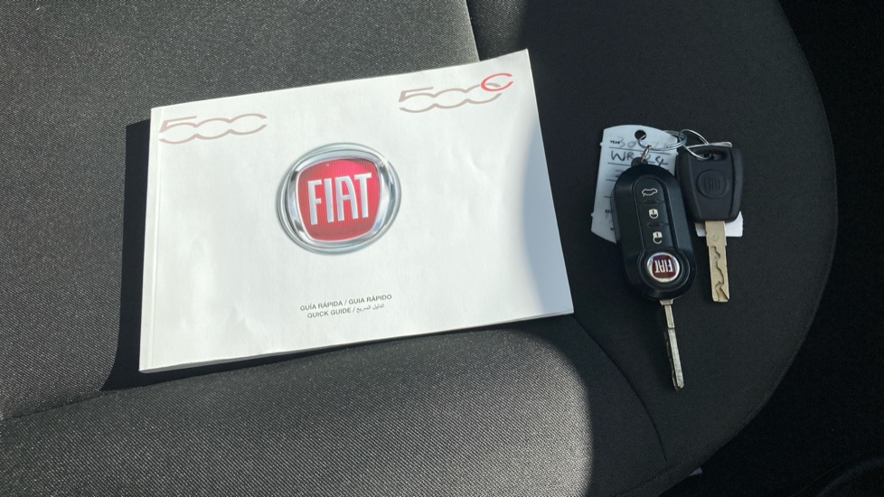 Fiat 500 1.0 Mild Hybrid Top 3dr Petrol Hatchback - Image 19