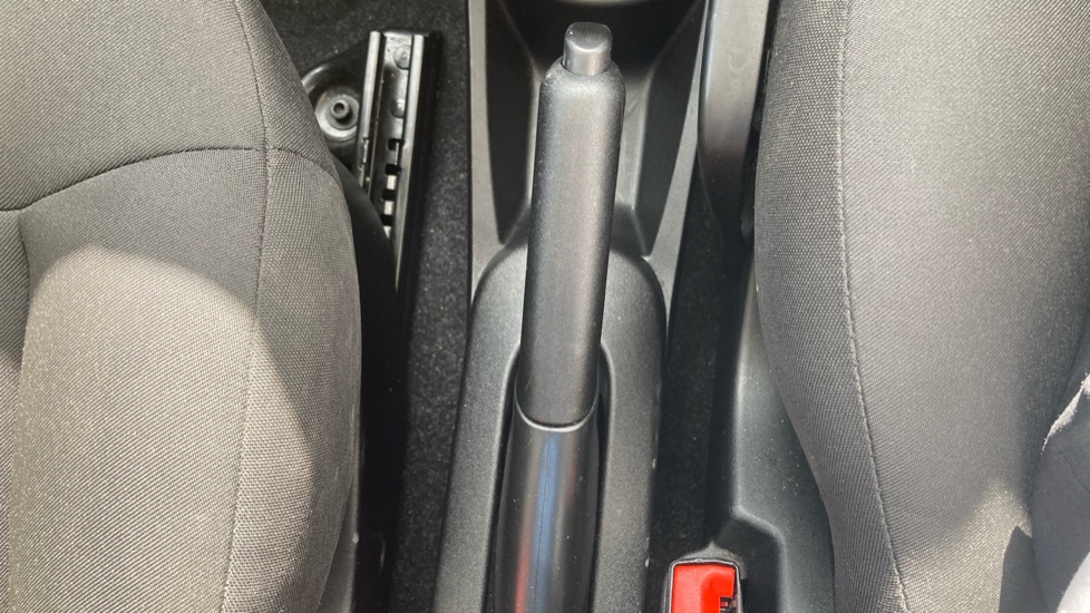 Fiat 500 1.0 Mild Hybrid Top 3dr Petrol Hatchback - Image 29
