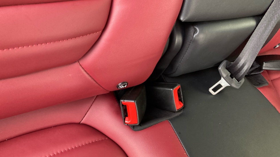 MG HS 1.5 T-GDI Trophy 5dr DCT Petrol Hatchback - Image 17