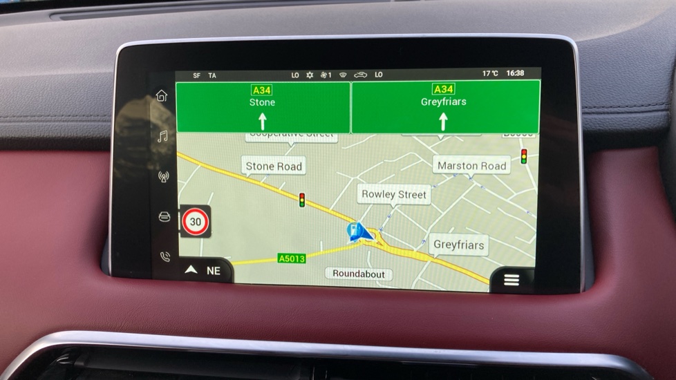MG HS 1.5 T-GDI Trophy 5dr DCT Petrol Hatchback - Image 21