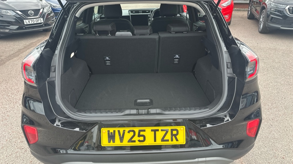 Ford Puma 1.0 EcoBoost Hybrid mHEV Titanium 5dr DCT Petrol Hatchback - Image 4