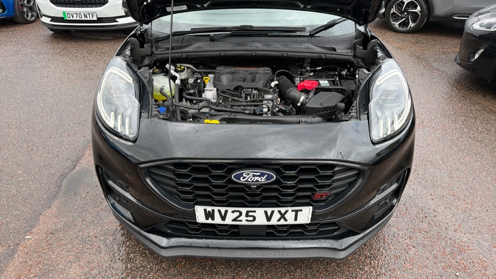 Ford Puma ST 1.0 EcoBoost Hybrid mHEV ST 5dr DCT Petrol Hatchback - Image 8