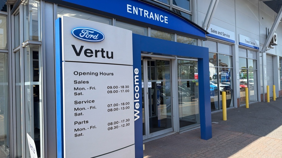 Hyundai KONA 1.0 TGDi 48V MHEV SE Connect 5dr Petrol Hatchback - Image 21