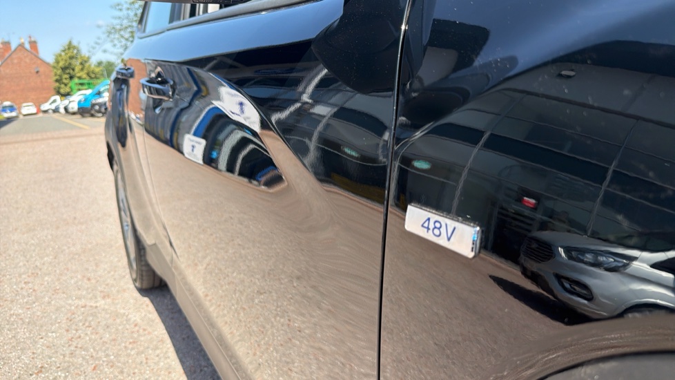 Hyundai KONA 1.0 TGDi 48V MHEV SE Connect 5dr Petrol Hatchback - Image 23