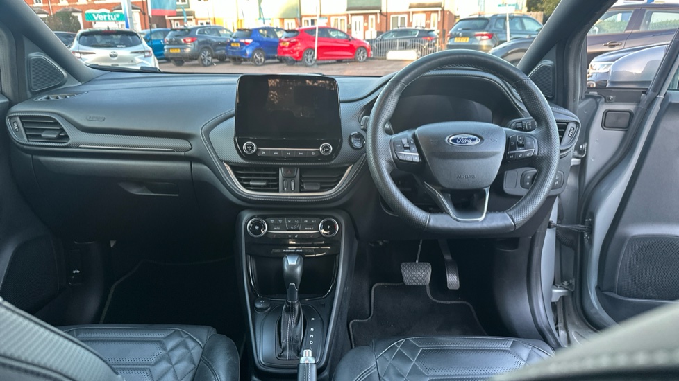 Ford Puma 1.0 EcoBoost Hybr mHEV 155 ST-Line Vignale 5dr DCT Petrol Hatchback - Image 14