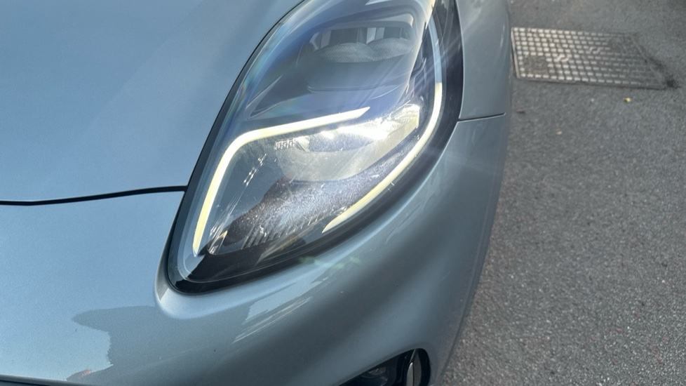Ford Puma 1.0 EcoBoost Hybr mHEV 155 ST-Line Vignale 5dr DCT Petrol Hatchback - Image 43