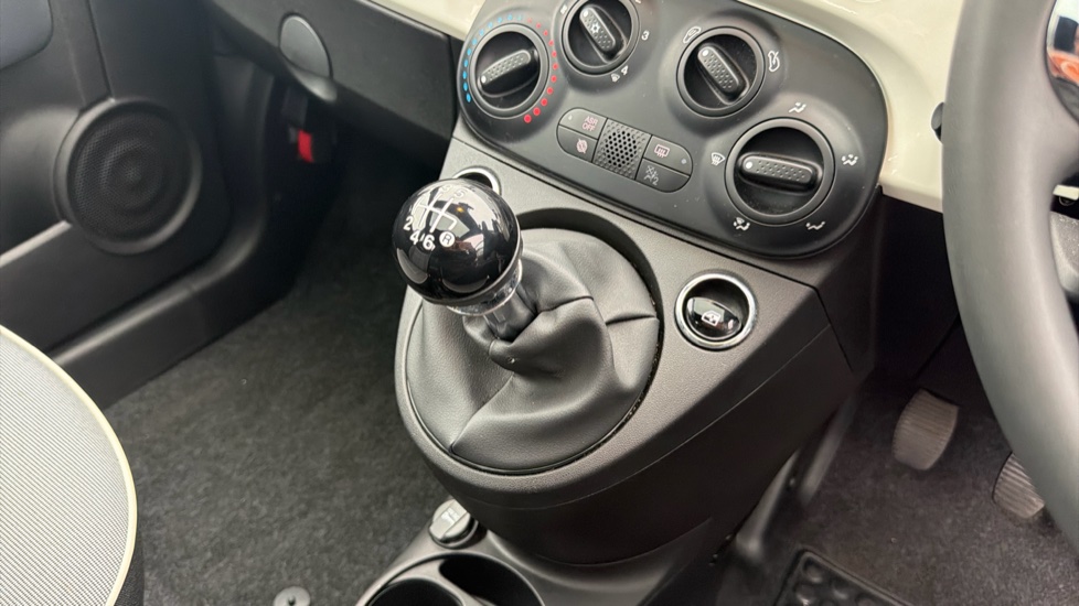 Fiat 500 1.0 Mild Hybrid Lounge 3dr Petrol Hatchback - Image 13