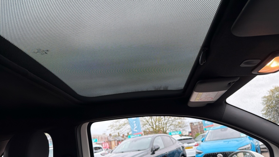 Fiat 500 1.0 Mild Hybrid Lounge 3dr Petrol Hatchback - Image 29