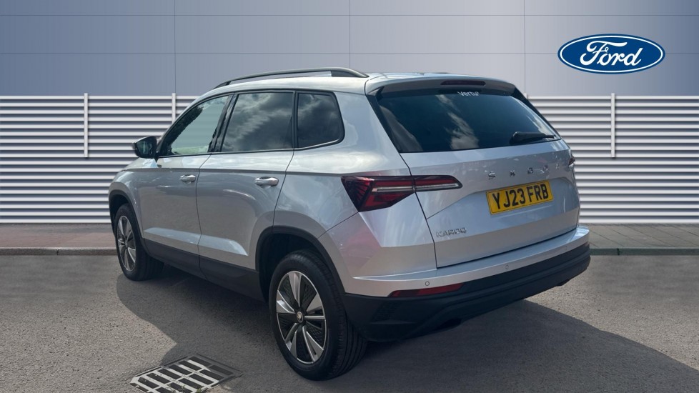 Skoda Karoq 1.5 TSI SE Drive 5dr DSG Petrol Estate - Image 2