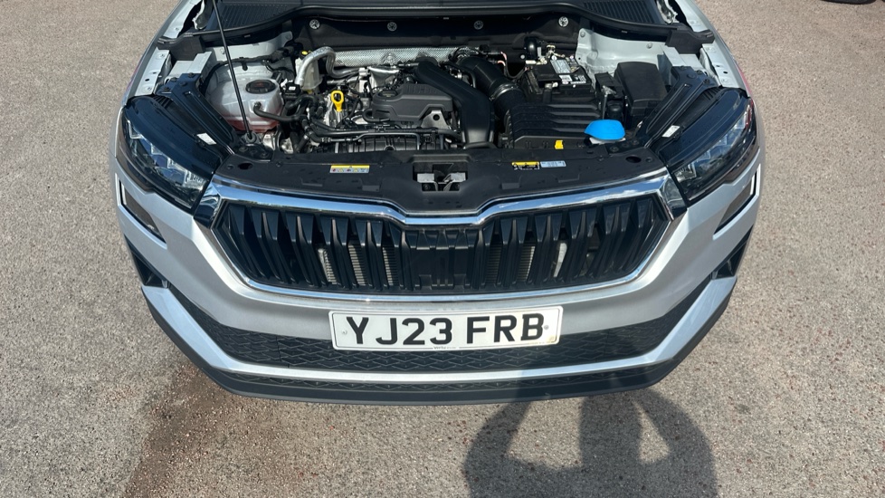 Skoda Karoq 1.5 TSI SE Drive 5dr DSG Petrol Estate - Image 8