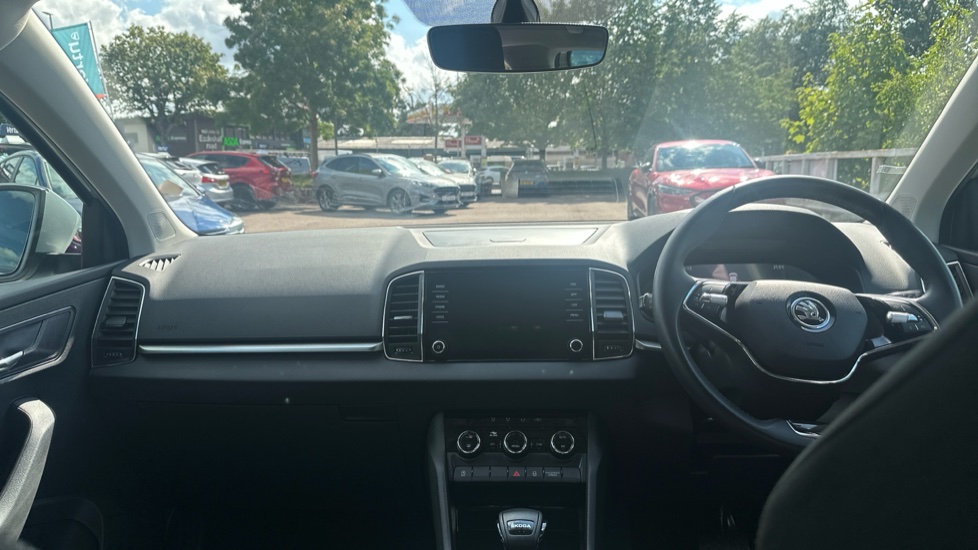 Skoda Karoq 1.5 TSI SE Drive 5dr DSG Petrol Estate - Image 10