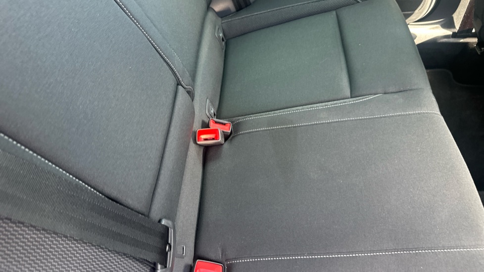 Skoda Karoq 1.5 TSI SE Drive 5dr DSG Petrol Estate - Image 17
