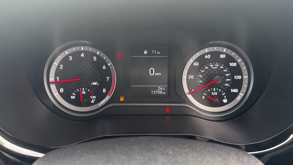 Hyundai i10 1.0 MPi Premium 5dr Petrol Hatchback - Image 18