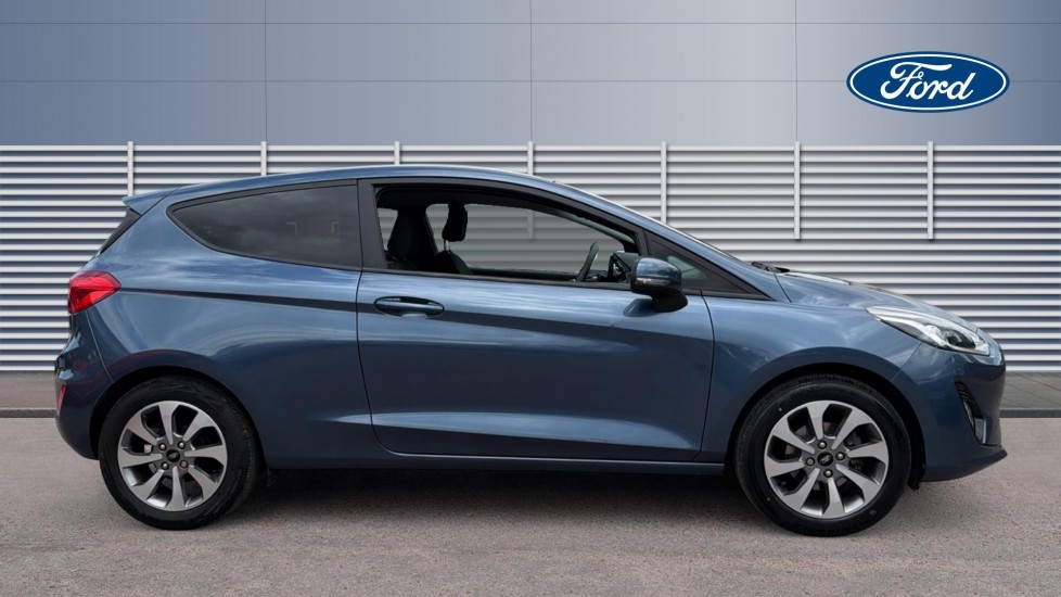 Ford Fiesta 1.1 75 Trend 3dr Petrol Hatchback - Image 5