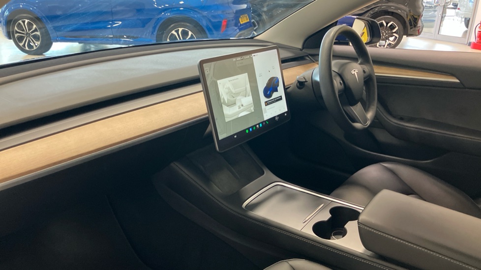 Tesla Model 3 Long Range AWD 4dr Auto Electric Saloon - Image 9