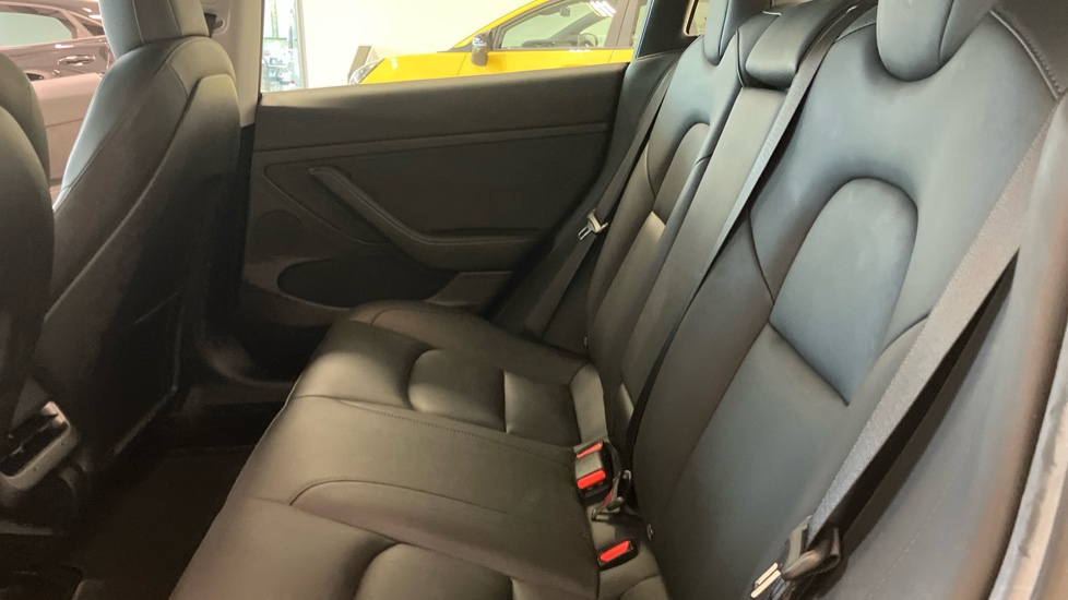 Tesla Model 3 Long Range AWD 4dr Auto Electric Saloon - Image 16