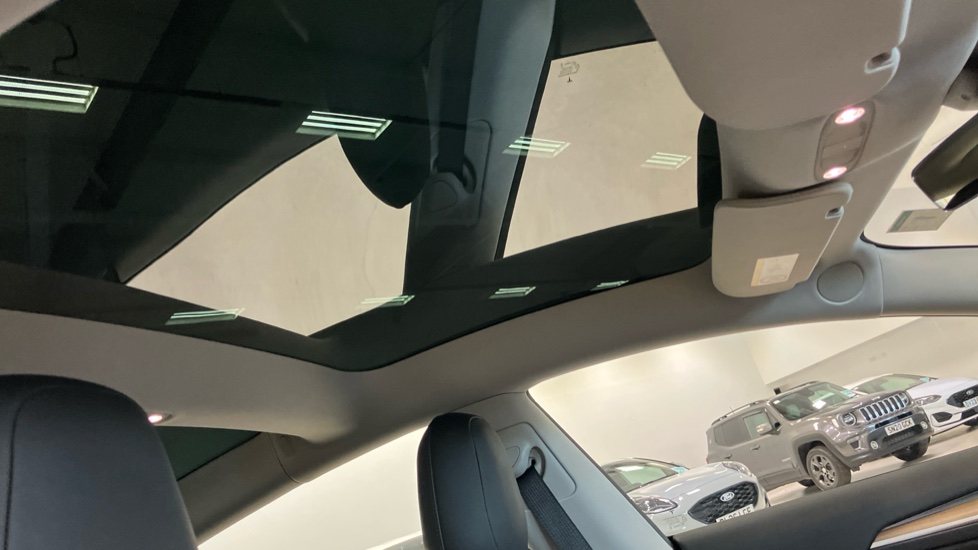 Tesla Model 3 Long Range AWD 4dr Auto Electric Saloon - Image 25