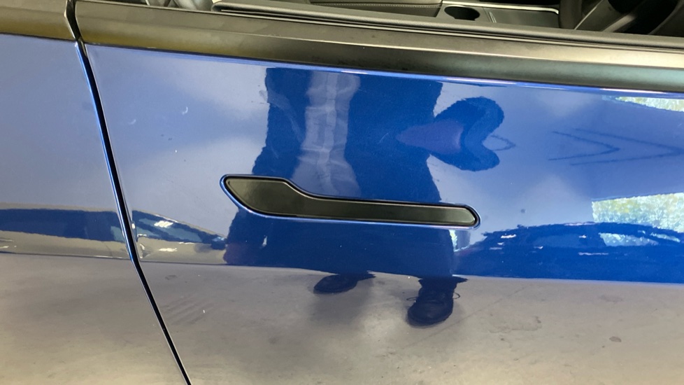 Tesla Model 3 Long Range AWD 4dr Auto Electric Saloon - Image 29