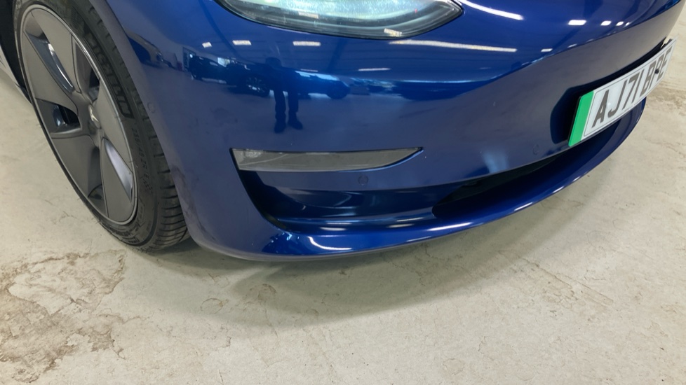 Tesla Model 3 Long Range AWD 4dr Auto Electric Saloon - Image 31