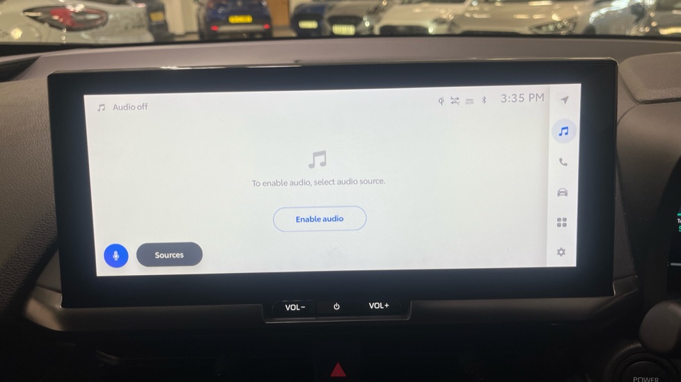 Toyota C-HR 1.8 Hybrid Design 5dr CVT Hybrid Hatchback - Image 30