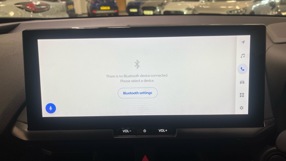 Toyota C-HR 1.8 Hybrid Design 5dr CVT Hybrid Hatchback - Image 31