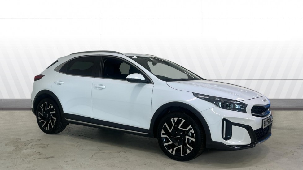 Kia Xceed 1.5T GDi ISG 138 3 5dr Petrol Hatchback - Image 1