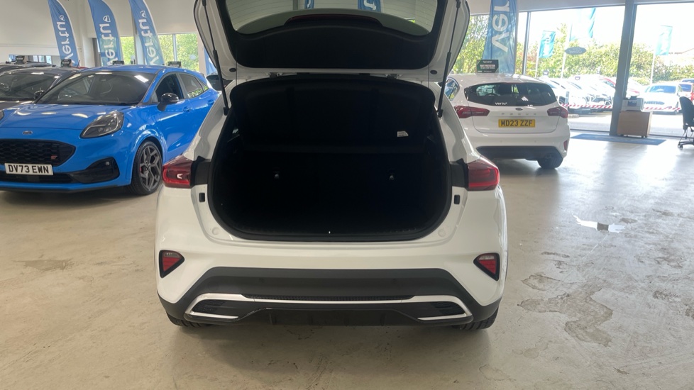Kia Xceed 1.5T GDi ISG 138 3 5dr Petrol Hatchback - Image 4