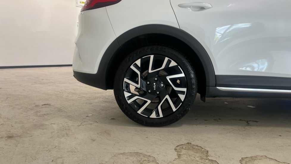 Kia Xceed 1.5T GDi ISG 138 3 5dr Petrol Hatchback - Image 7