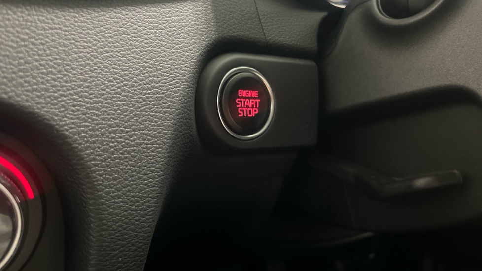 Kia Xceed 1.5T GDi ISG 138 3 5dr Petrol Hatchback - Image 28