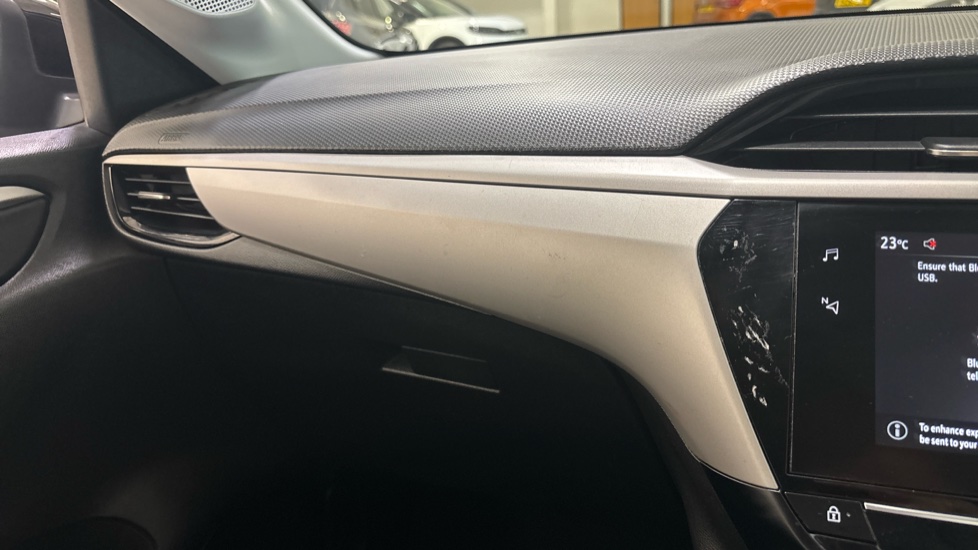 Vauxhall Corsa 1.2 SE 5dr Petrol Hatchback - Image 33