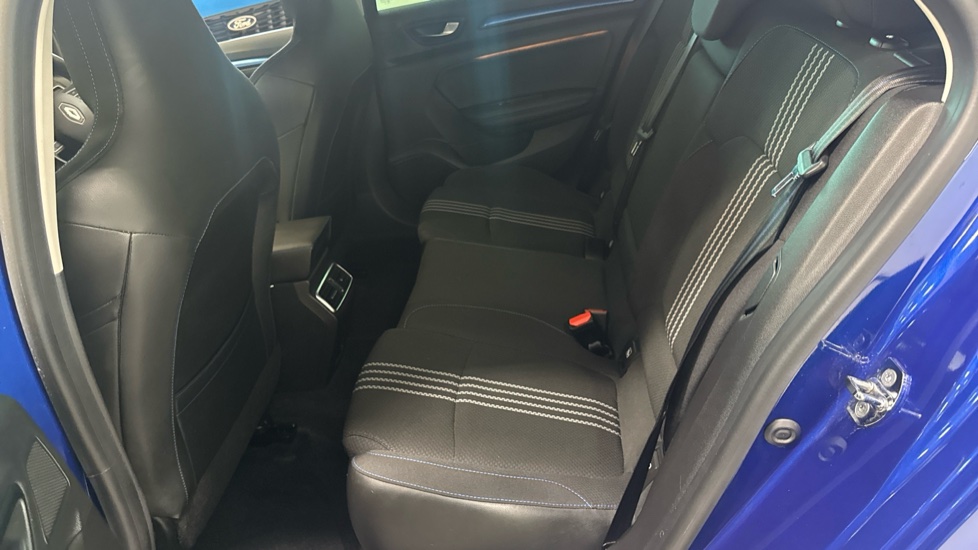 Renault Megane 1.5 Blue dCi 115 GT Line 5dr Diesel Hatchback - Image 16