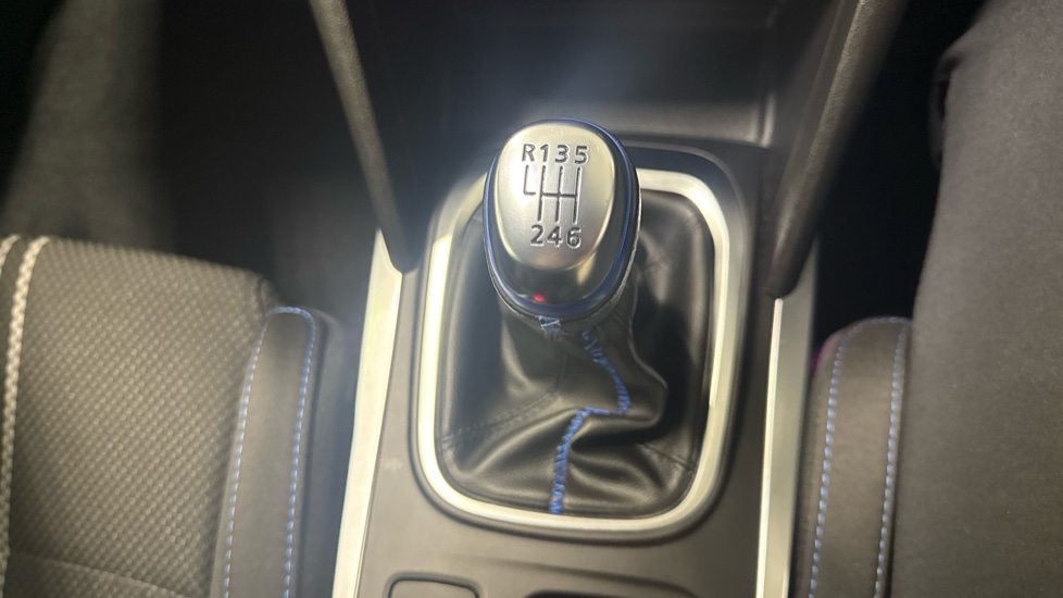 Renault Megane 1.5 Blue dCi 115 GT Line 5dr Diesel Hatchback - Image 37
