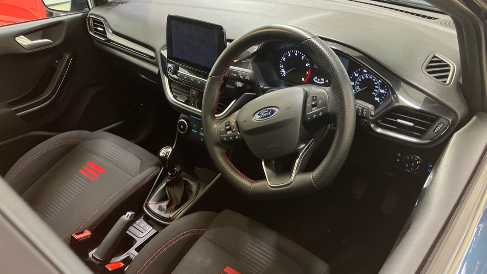 Ford Fiesta 1.0 EcoBoost ST-Line 5dr Petrol Hatchback - Image 11