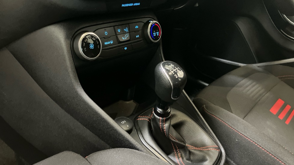 Ford Fiesta 1.0 EcoBoost ST-Line 5dr Petrol Hatchback - Image 13