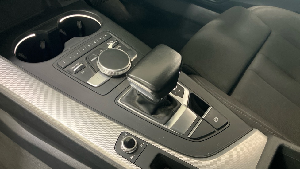 Audi A4 2.0 TDI 190 Quattro Sport 5dr S Tronic Diesel Estate - Image 13