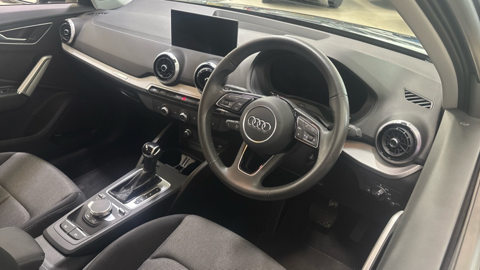 Audi Q2 35 TFSI Sport 5dr S Tronic Petrol Estate - Image 11