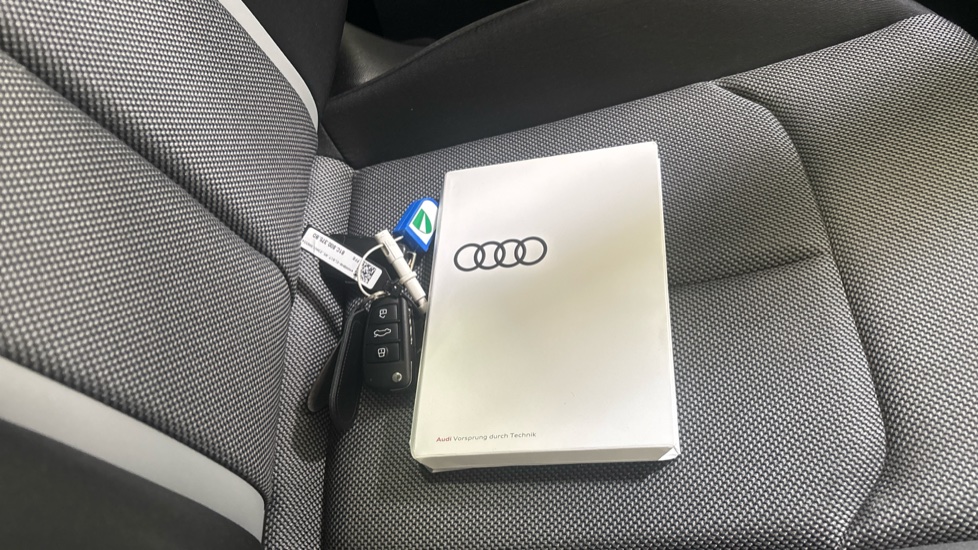 Audi Q2 35 TFSI Sport 5dr S Tronic Petrol Estate - Image 19