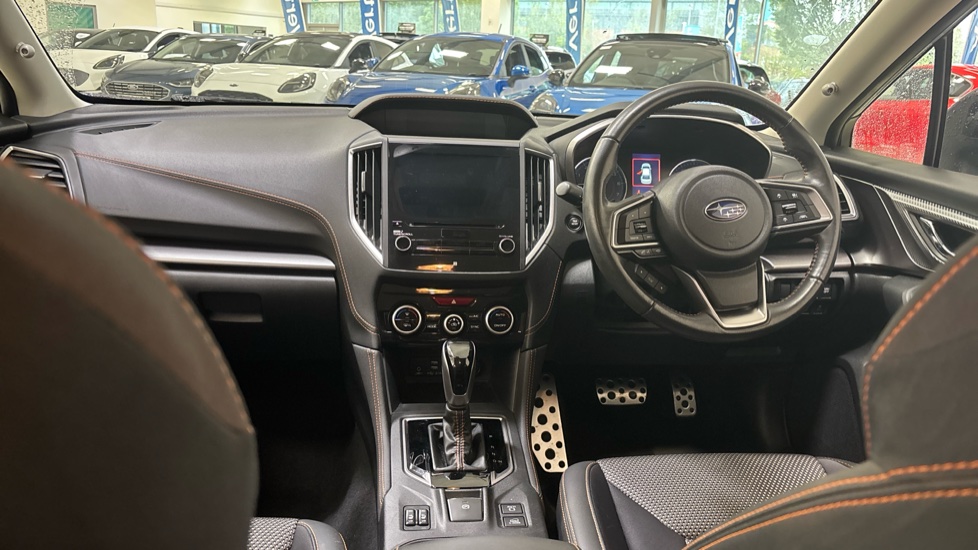 Subaru XV 2.0i e-Boxer SE 5dr Lineartronic Hybrid Hatchback - Image 10