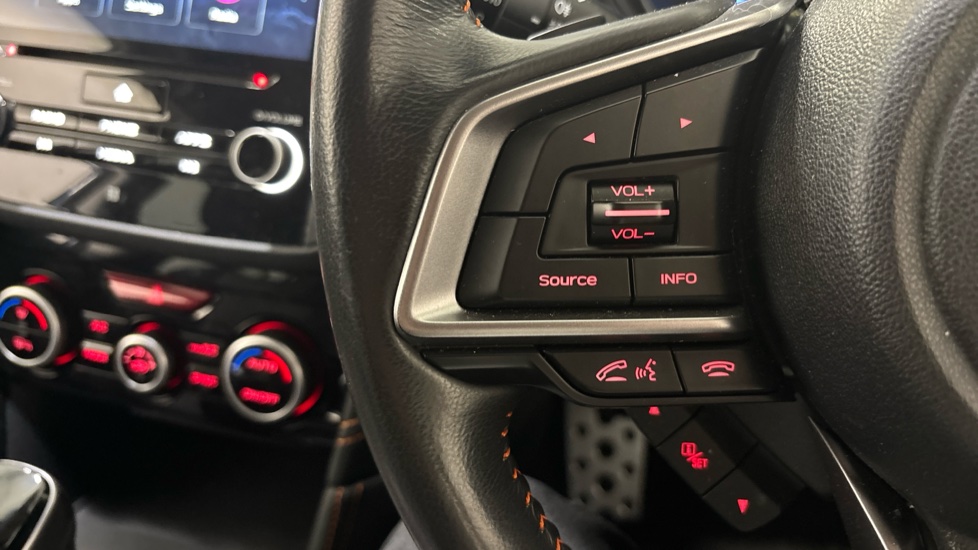 Subaru XV 2.0i e-Boxer SE 5dr Lineartronic Hybrid Hatchback - Image 26