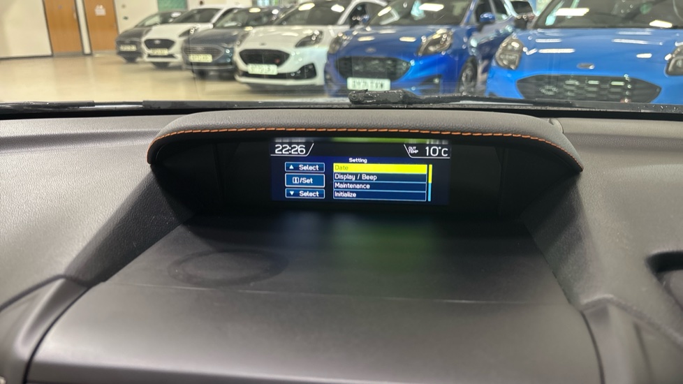 Subaru XV 2.0i e-Boxer SE 5dr Lineartronic Hybrid Hatchback - Image 38