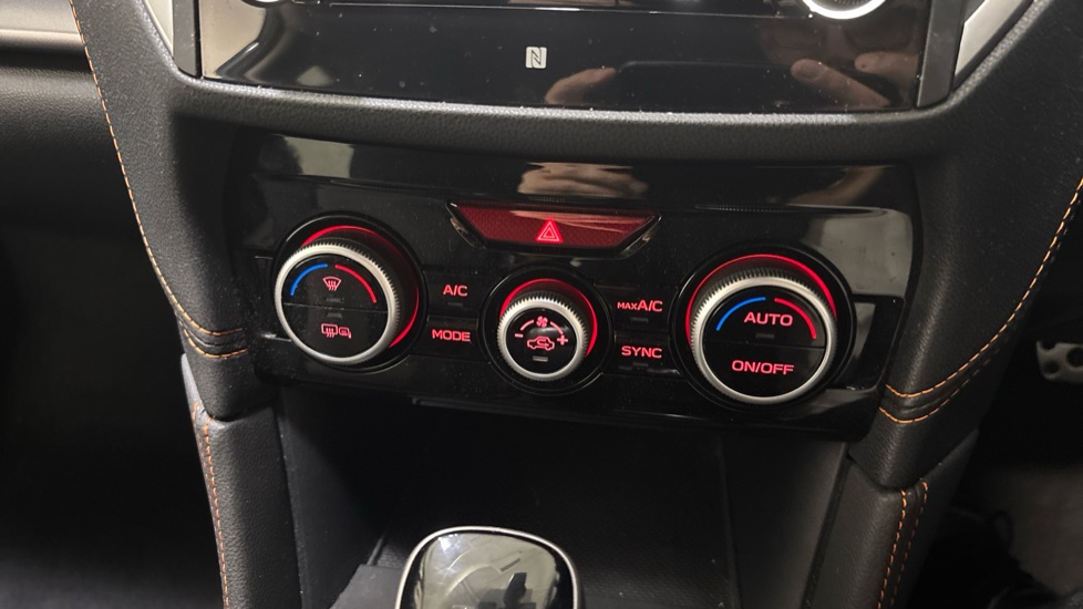 Subaru XV 2.0i e-Boxer SE 5dr Lineartronic Hybrid Hatchback - Image 39