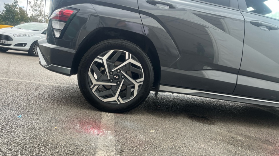 Hyundai KONA 1.6 GDi Hybrid N Line 5dr DCT Hybrid Hatchback - Image 7