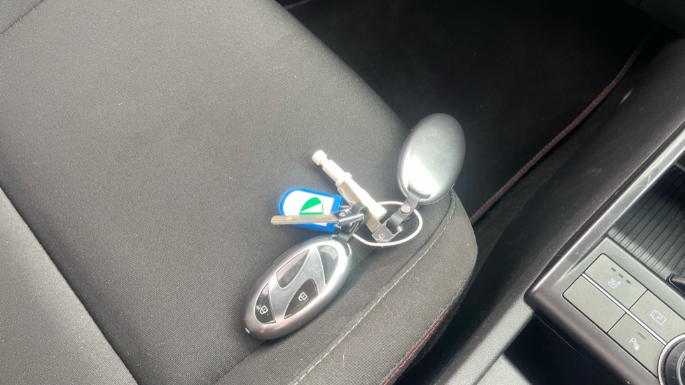 Hyundai KONA 1.6 GDi Hybrid N Line 5dr DCT Hybrid Hatchback - Image 20